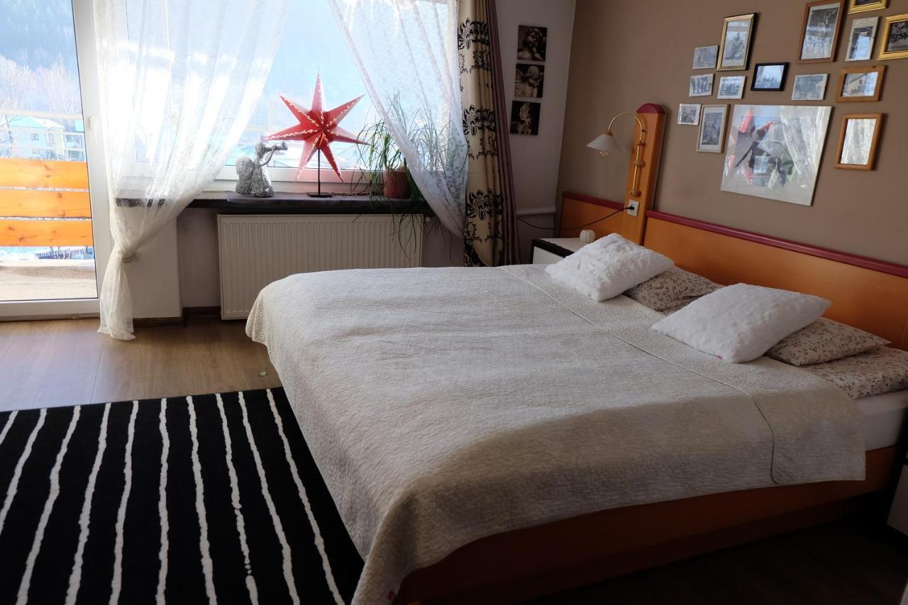 Willa Pod Aniolem - Pokoje Goscinne & Apartamenty Z Widokiem Na Gory Szczyrk Kültér fotó